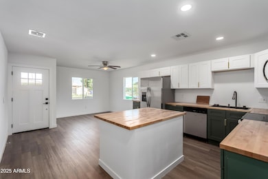 9155 W Adams St, Tolleson, AZ 85353 - photo 2