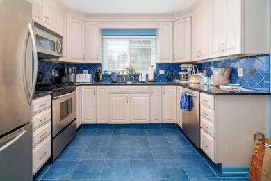 1424 Cottingham-3