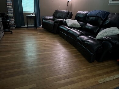 31 Cedar St, Cranston, RI 02910 - photo 3