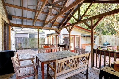 1106 Walton St, Houston, TX 77009 - photo 3