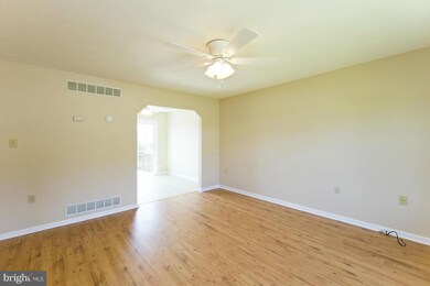 158 Little Sorrel Dr, Strasburg, VA 22657 - photo 5