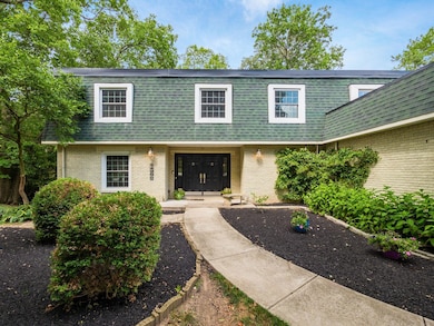 1300 Nantucket Ave, Columbus, OH 43235 - photo 5