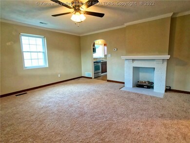 438 19th St, Dunbar, WV 25064 - photo 3