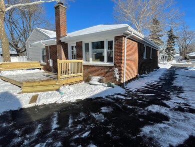 832 S Spring Rd, Elmhurst, IL 60126 - photo 4