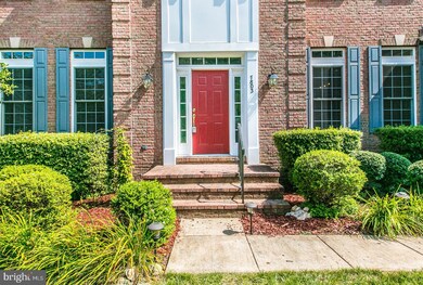 7803 Rose Garden Ln, Springfield, VA 22153 - photo 4