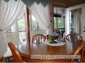 Dining to Screened Porch