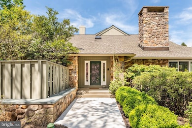 1164 Saint Andrews Rd, Bryn Mawr, PA 19010 - photo 4