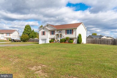 11207 Wolfe Ct, Bealeton, VA 22712 - photo 3