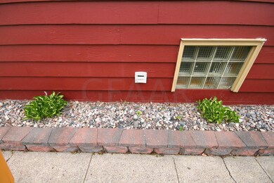 Side landscaping
