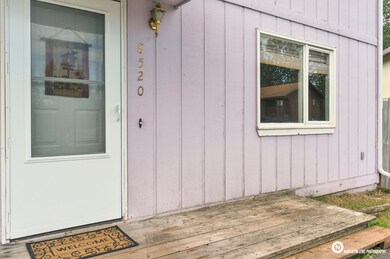 10_Entry_Exterior