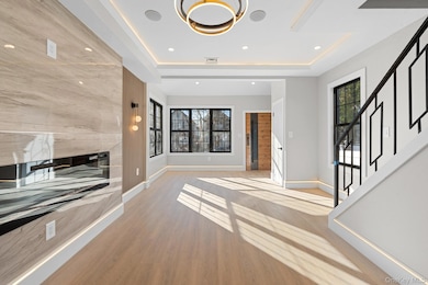 104-11 188th St, Jamaica, NY 11412 - photo 5