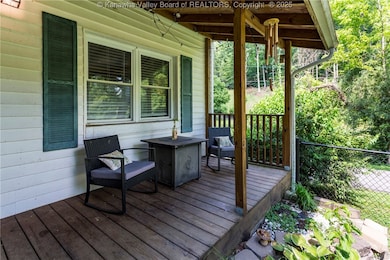 688 Saunders Hollow Rd, Barboursville, WV 25504 - photo 6