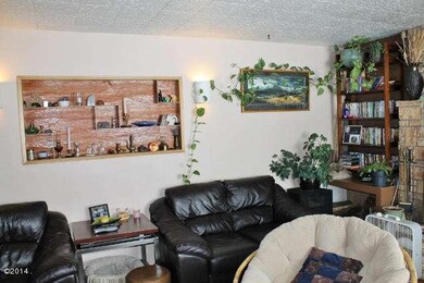 Livingroom (640x427)