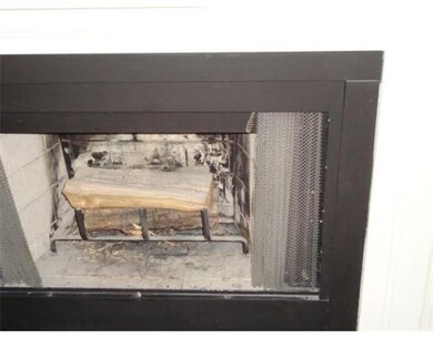 8 Hobart Ln unit ., Rockland, MA 02370 - photo 7