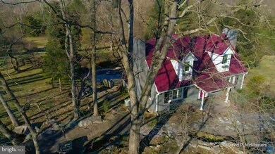 5194 Scrabble Rd, Shepherdstown, WV 25443 - photo 4