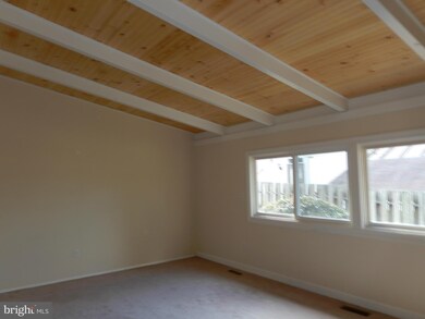 12707 Colby Dr, Woodbridge, VA 22192 - photo 4