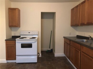 62 Bedlow Ave unit 2, Newport, RI 02840 - photo 7