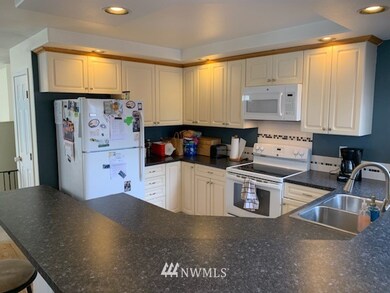 unlisted-address, Everett, WA 98204 - photo 3