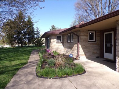 8488 Bradford Rd, Avon, IN 46123 - photo 2