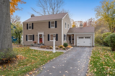 43 Spring Ln, West Hartford, CT 06107 - photo 3