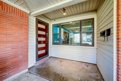 5413 Verdome Ln, Houston, TX 77092 - photo 2