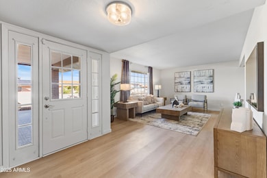 5349 W Acapulco Ln, Glendale, AZ 85306 - photo 4