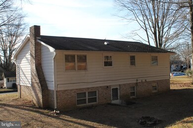 225 Gerald Ave, Orwigsburg, PA 17961 - photo 4