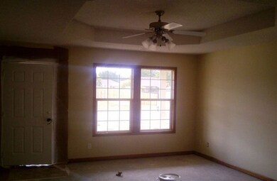 427 Rachael Cir, Raymore, MO 64083 - photo 3