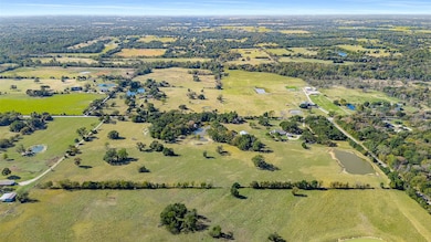 11631 Hiram Rd, Wills Point, TX 75169 - photo 2