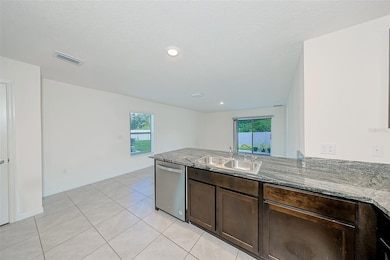 12136 Lily Magnolia Ln, Riverview, FL 33569 - photo 6