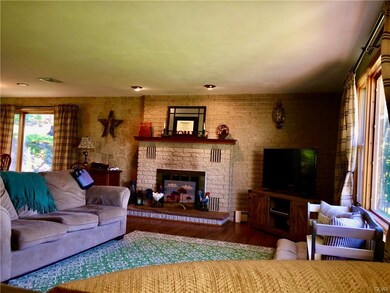 2233 Ranch Rd, Slatington, PA 18080 - photo 6
