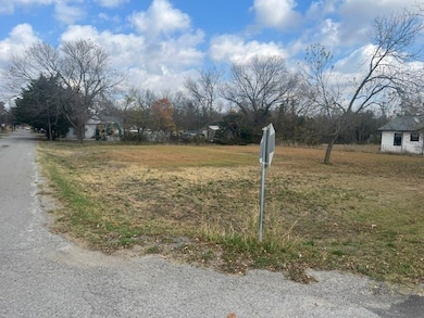 404 Grayson St, Leonard, TX 75452 - photo 3