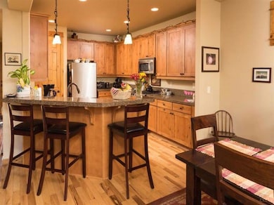 60804 Goldenwood Loop, Bend, OR 97702 - photo 5