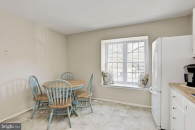 9729 Early Spring Way, Columbia, MD 21046 - photo 6