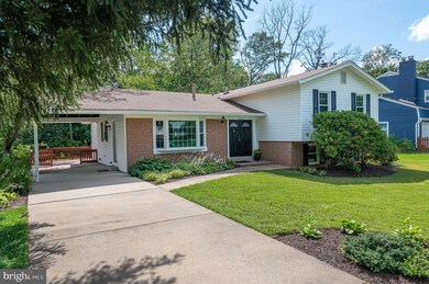 4644 Tara Dr, Fairfax, VA 22032 - photo 2