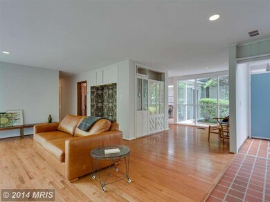 7306 Stafford Rd, Alexandria, VA 22307 - photo 5