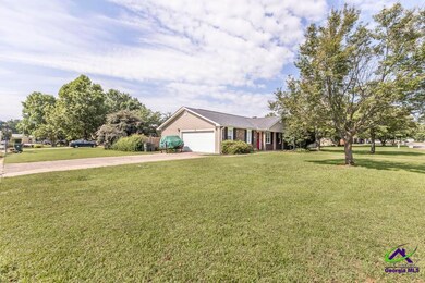 112 Woodcarver Trail, Warner Robins, GA 31093 - photo 2