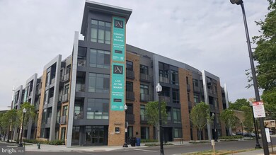 525 Water St SW unit 204, Washington, DC 20024 - photo 3