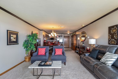 Vista Towers #4731-33