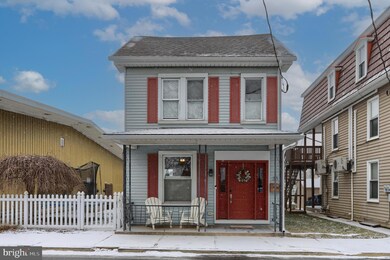 35 N College St, Palmyra, PA 17078 - photo 2
