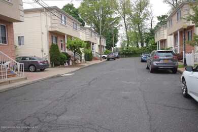 45 Chess Loop, Staten Island, NY 10306 - photo 2