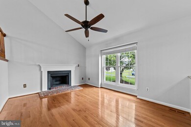 7604 Winslow Ct, Fredericksburg, VA 22407 - photo 5