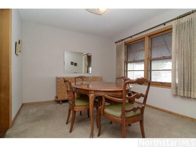 8201 Emerson Ave S, Bloomington, MN 55420 - photo 4