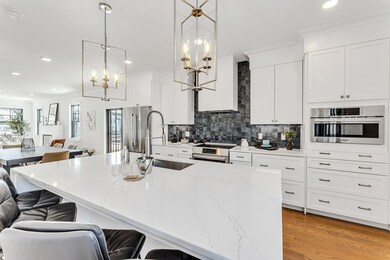 349 Baker St unit A, West Roxbury, MA 02132 - photo 7