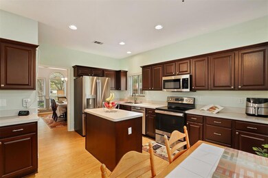 229 Shady Timbers Ln, Murphy, TX 75094 - photo 7