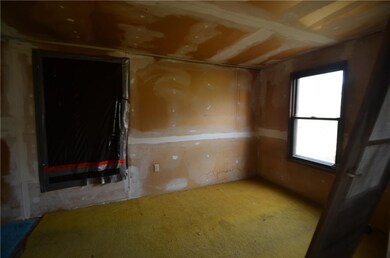 1414 Douglas Ave, Des Moines, IA 50313 - photo 4