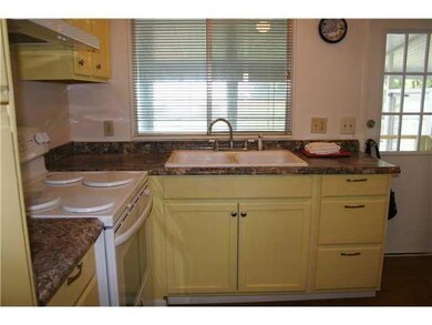 7230 SE Eagle Ave, Hobe Sound, FL 33455 - photo 7