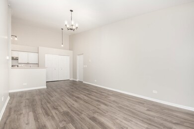 734 N Gary Ave unit 210, Carol Stream, IL 60188 - photo 5