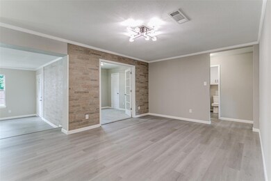 1917 Knoxville Dr, Bedford, TX 76022 - photo 5