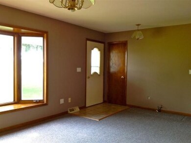 1955 N 300 E, Knox, IN 46534 - photo 2